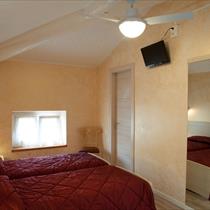 Antico albergo a Negrar di Valpolicella, camera tripla