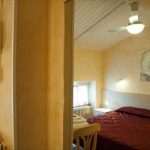 Antico albergo a Negrar di Valpolicella, camera matrimoniale